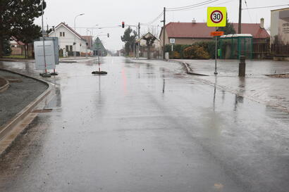 Silnice v Ostřešanech je po další etapě rekonstrukce znovu plně průjezdná
