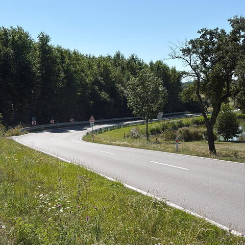 Silnice II/358 u Předhradí
