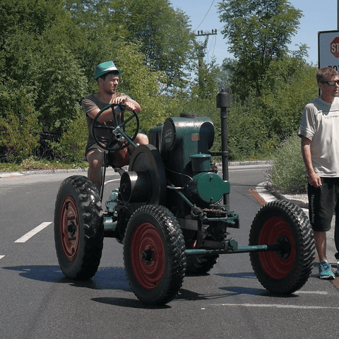 Silničářský areál ožil Dědečkovou výstavou