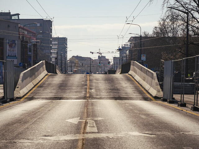 V pátek začnou chodci na mostu Pavla Wonky využívat jeho rekonstruovanou část