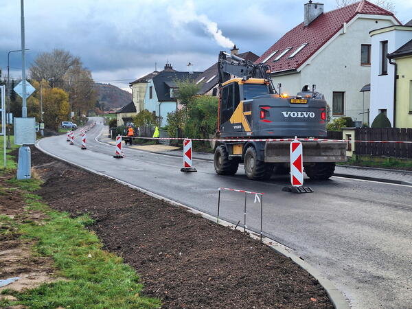 Letohradská ulice v Ústí nad Orlicí je po rekonstrukci zprovozněna