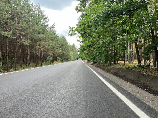 Zrekonstruovaná komunikace III/32722 mezi obcemi Břehy a Sopřeč