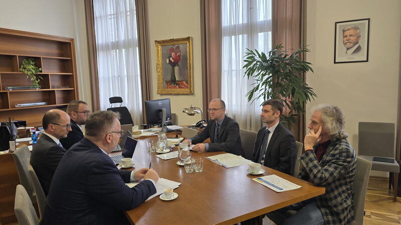 Jednání s ministrem dopravy Bednárikem ohledně financování stavby obchvatu Vysokého Mýta