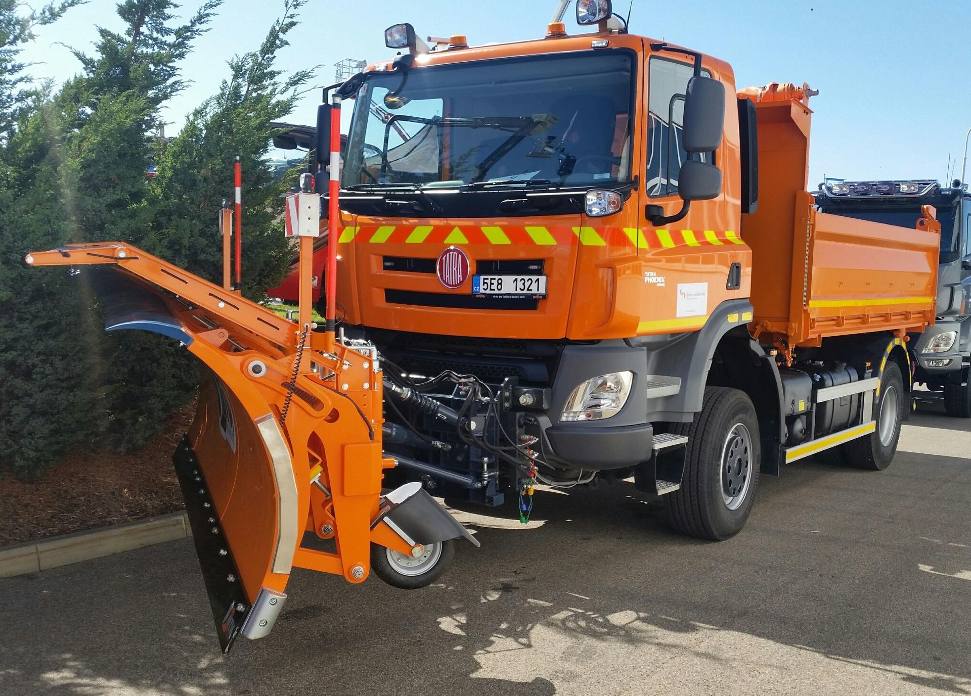 Tatra do škol v Ústí nad Orlicí aneb Tatra Phoenix 4x4