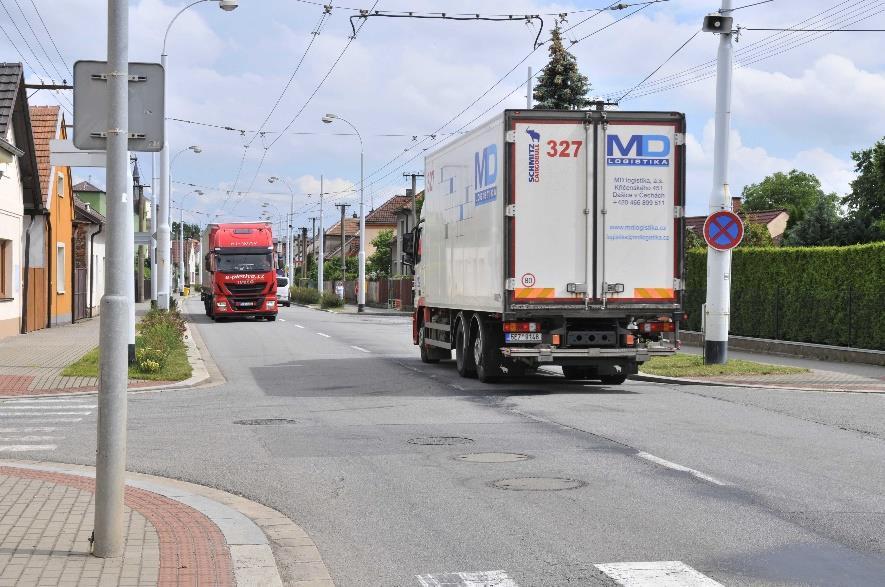 V Bohdanči opraví přes prázdniny silnici, kamiony tu končí